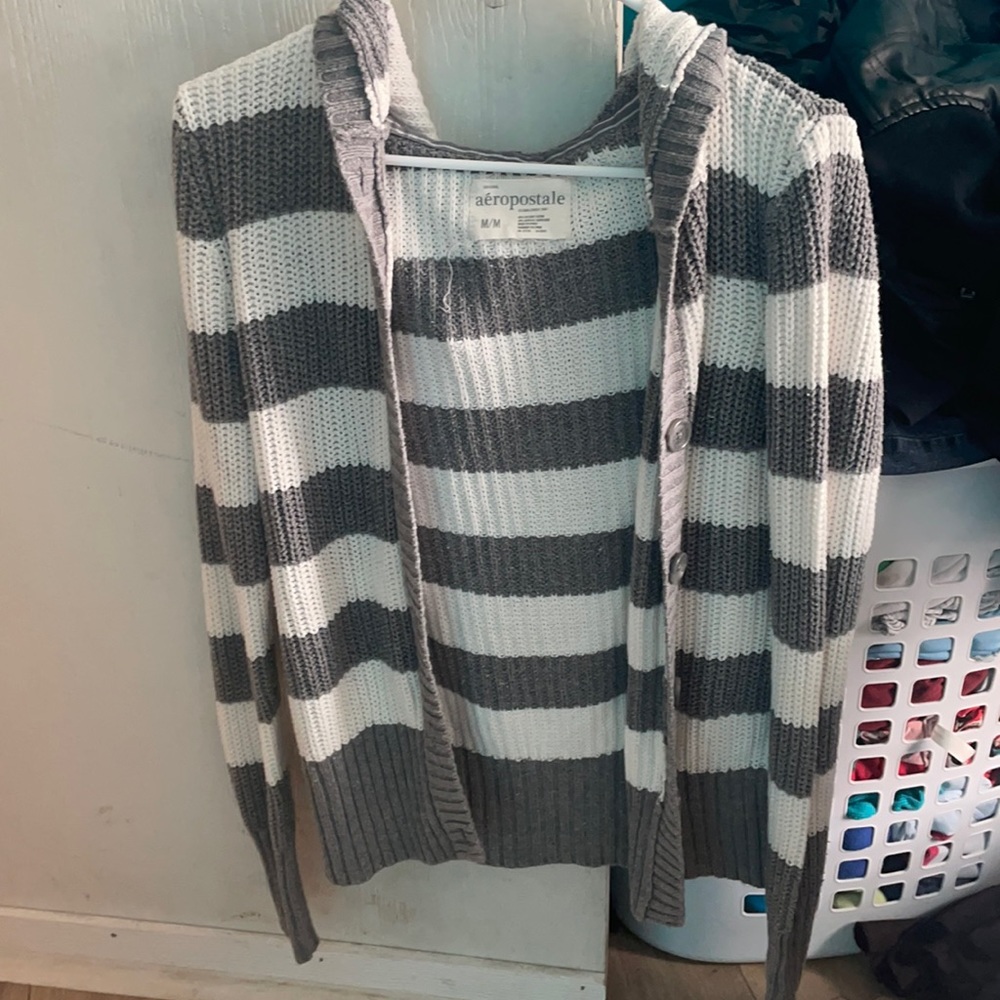 M/ Medium Aeropostale sweater/ cardigan